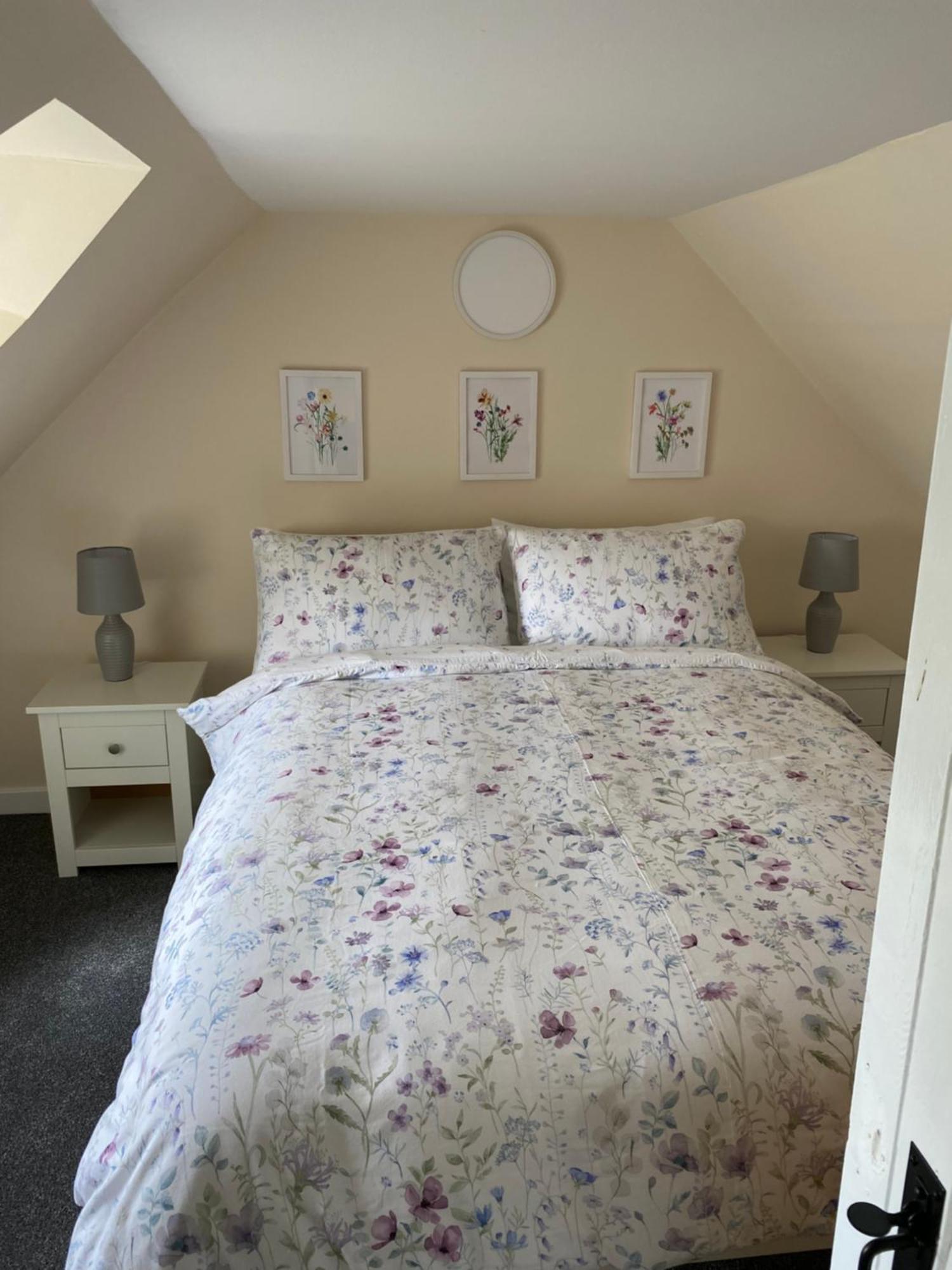 Cnoc Ruaraidh Cottage Kilmuir  ภายนอก รูปภาพ